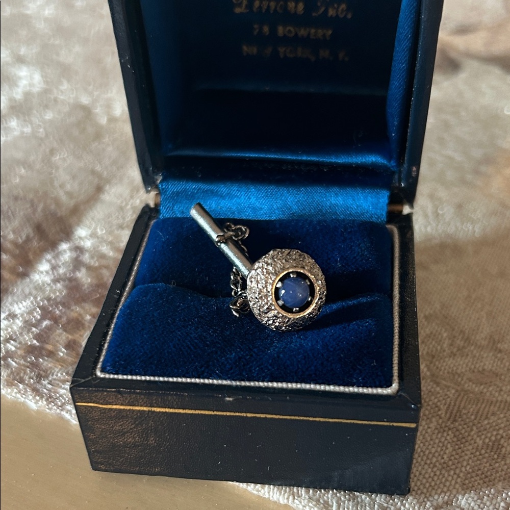 Elegant Silver and Blue Pendant